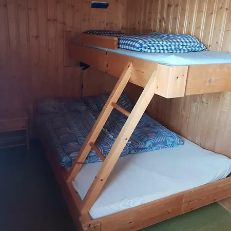 度假居 Solstua Three-bedroom